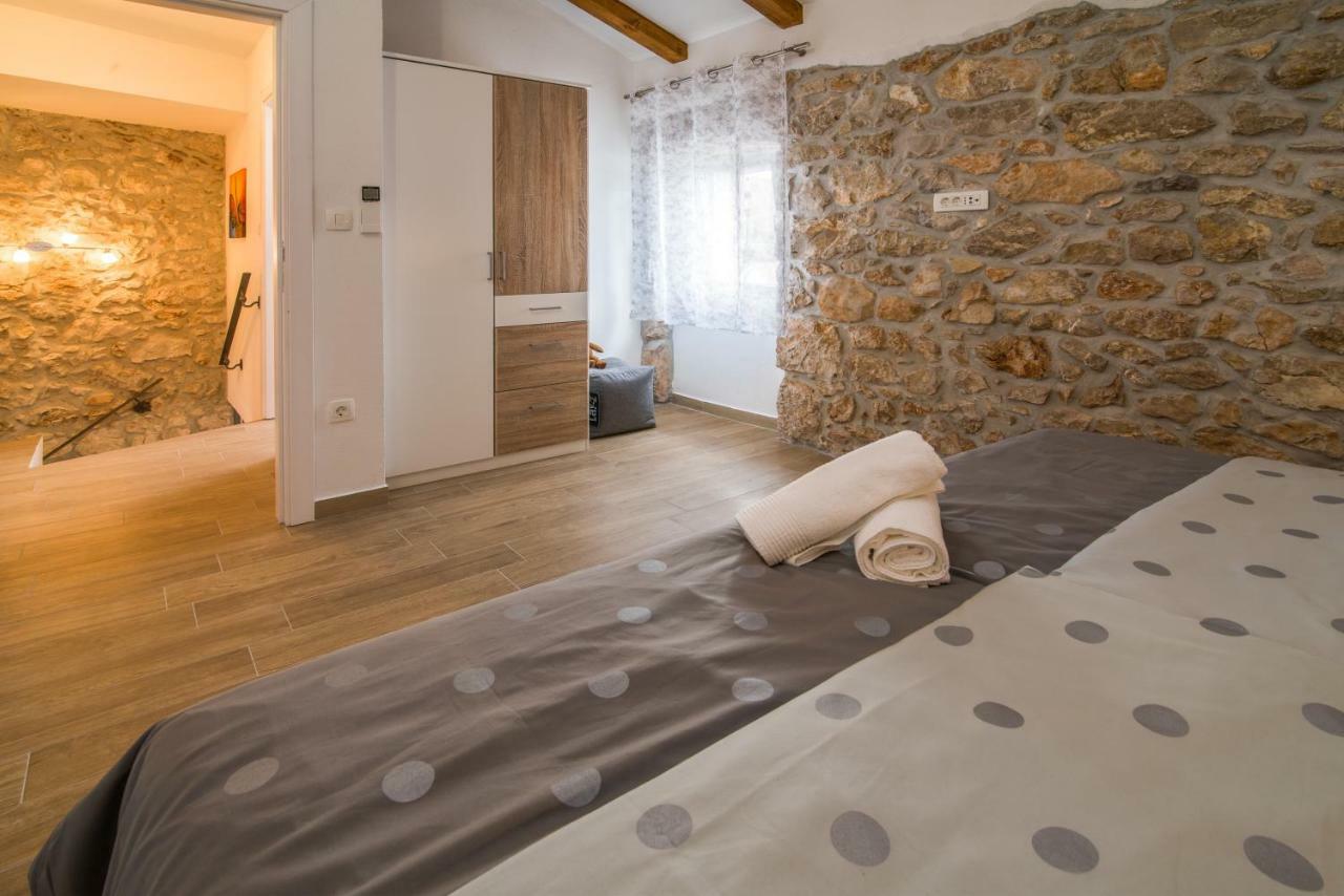 Tara Apartment
