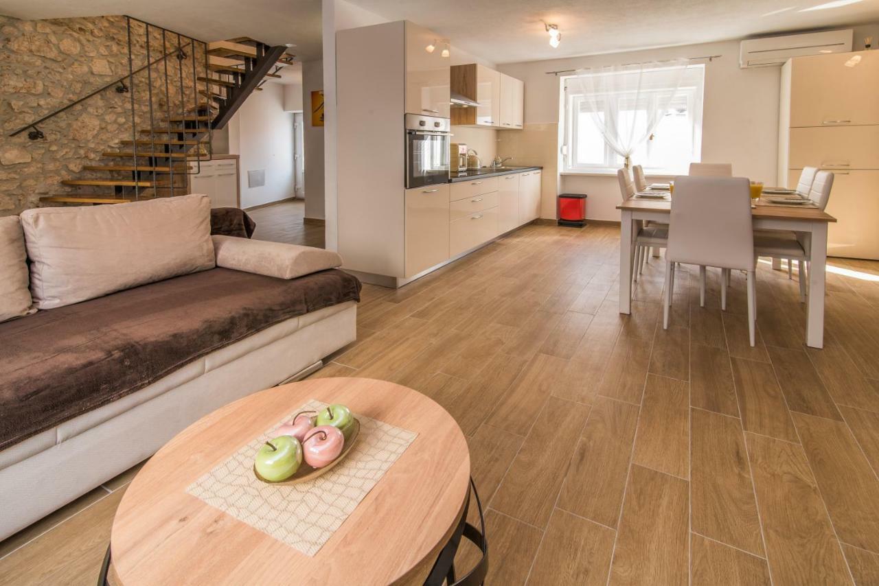 Tara Apartman Vrbnik